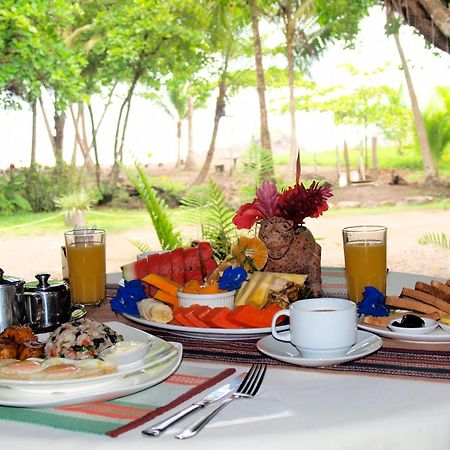 Hotel Roca Verde Beachfront Puntarenas Bagian luar foto