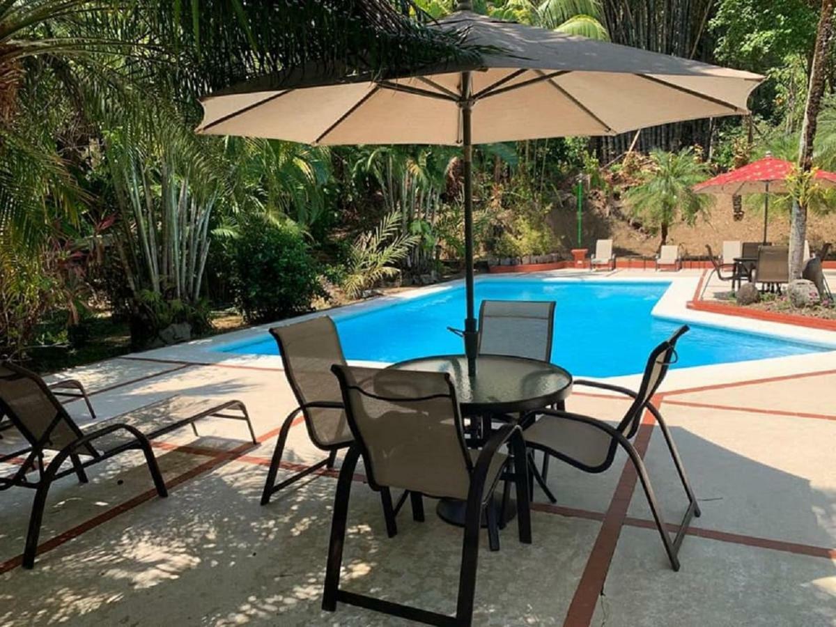 Hotel Roca Verde Beachfront Puntarenas Bagian luar foto