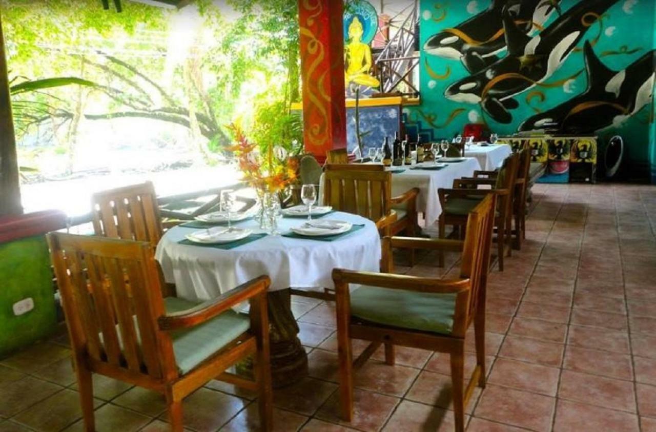 Hotel Roca Verde Beachfront Puntarenas Bagian luar foto